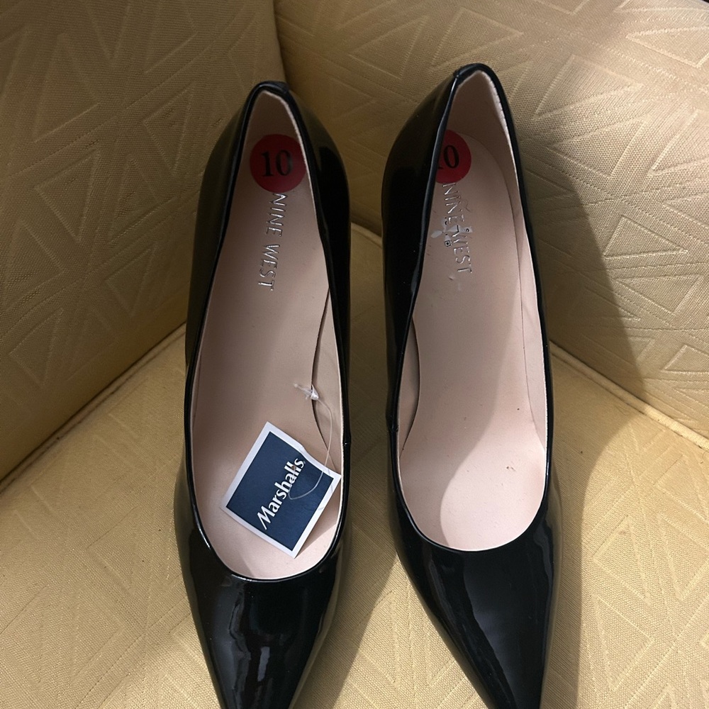 Nine West Glossy Black Heels